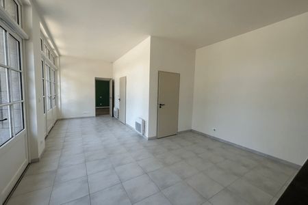 Vue n°3 Appartement 2 pièces T2 F2 à louer - Laval (53000)