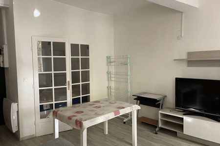 appartement-meuble 1 pièce à louer LE VAL 83143 34.5 m²