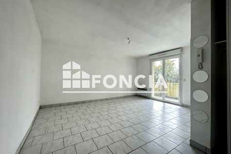 Vue n°2 Appartement 2 pièces T2 F2 à vendre - Lormont (33310)