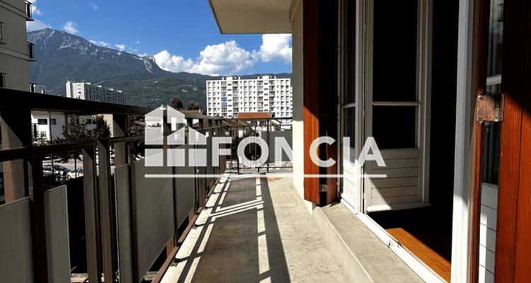 Vue n°1 Appartement 3 pièces T3 F3 à vendre - Grenoble (38100)