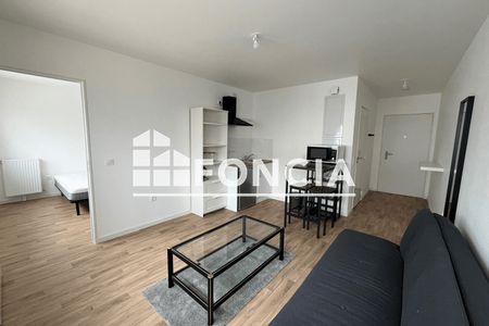 Vue n°2 Appartement 2 pièces T2 F2 à vendre - Rennes (35000)