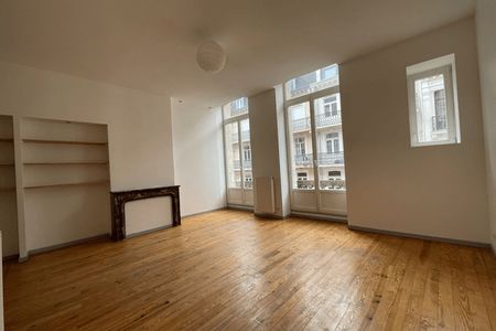 appartement 4 pièces à louer LILLE 59000 106 m²