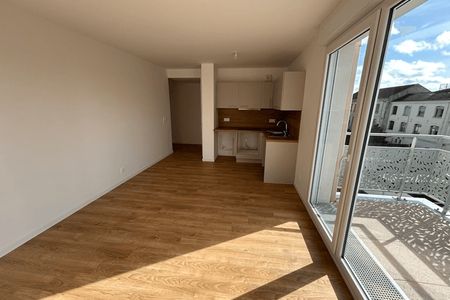 Appartement a louer  - 2 pièce(s) - 47 m2 - Surfyn