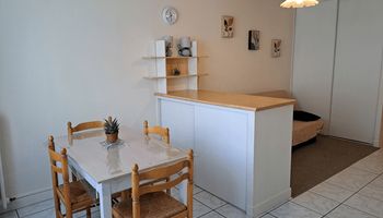appartement-meuble 1 pièce à louer TOURS 37000 25.3 m²