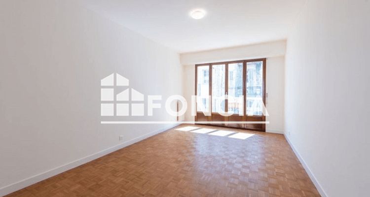 Vue n°1 Appartement 4 pièces à vendre - NICE (06300) - 80.27 m²