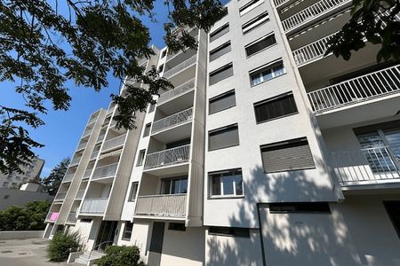 Vue n°3 Appartement 3 pièces T3 F3 à louer - Lyon 9ᵉ (69009)