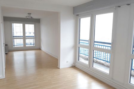 Vue n°3 Appartement 4 pièces T4 F4 à louer - Nancy (54000)