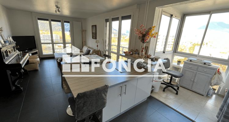 appartement 3 pièces à vendre Fontaine 38600 67 m²