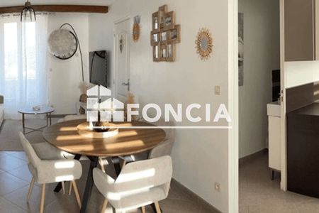 Vue n°3 Appartement 3 pièces T3 F3 à vendre - Bormes-les-mimosas (83230)