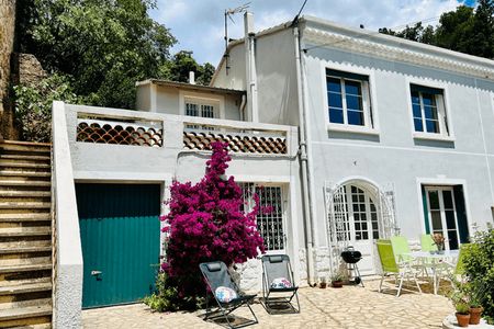 maison 4 pièces à louer VILLENEUVE LES AVIGNON 30400 119.9 m²