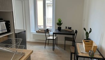 appartement-meuble 2 pièces à louer grenoble 38000 25.8 m²