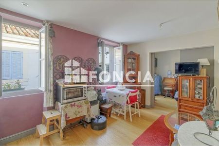 Vue n°2 Appartement 2 pièces à vendre - Marseille 1ᵉʳ (13001) 115 000 €