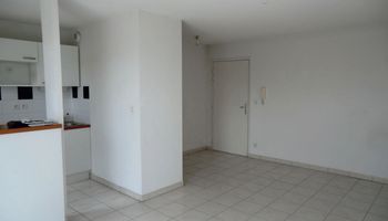 appartement 2 pièces à louer AUCAMVILLE 31140 42.4 m²