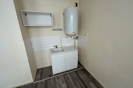 Vue n°2 Appartement 2 pièces T2 F2 à louer - Valence (26000)