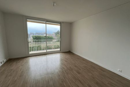 appartement 3 pièces à louer LAVAL 53000 61.6 m²