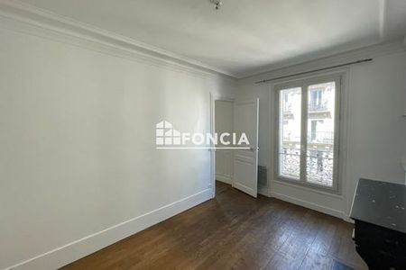 appartement 2 pièces à louer PARIS 18ème 75018 38.74 m²
