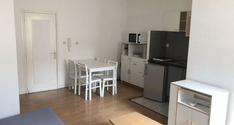 appartement-meuble 1 pièce à louer ROCHEFORT 17300 22 m²