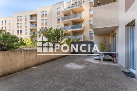 Vue n°2 Appartement 3 pièces T3 F3 à vendre - Avignon (84000)