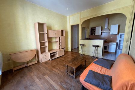 Vue n°2 Appartement meublé 2 pièces T2 F2 à louer - Grenoble (38000)