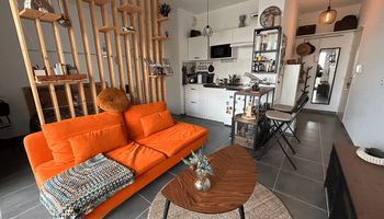 appartement-meuble 1 pièce à louer TOULON 83000 30.4 m²
