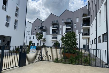 Vue n°2 Appartement 2 pièces T2 F2 à louer - Biilere (64140)