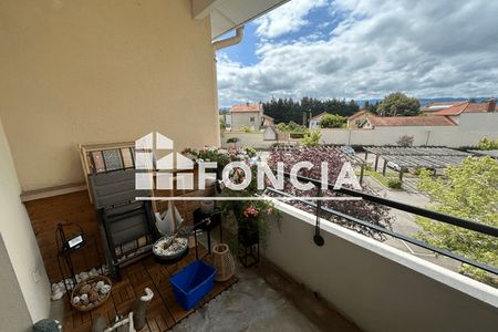 Vue n°2 Appartement 3 pièces T3 F3 à vendre - Roanne (42300)