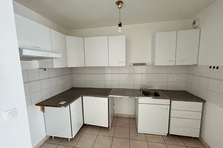 Vue n°3 Appartement 3 pièces T3 F3 à louer - Marseille 8ᵉ (13008)