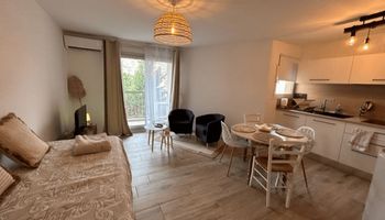 appartement-meuble 1 pièce à louer AVIGNON 84000 28.4 m²