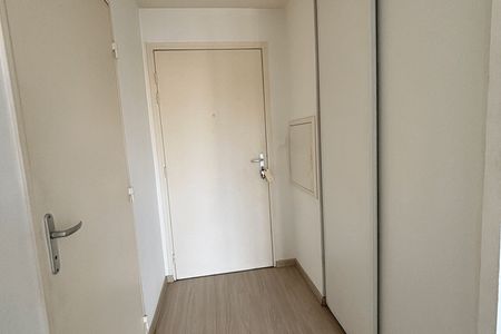 Vue n°2 Appartement 2 pièces T2 F2 à louer - Persan (95340)