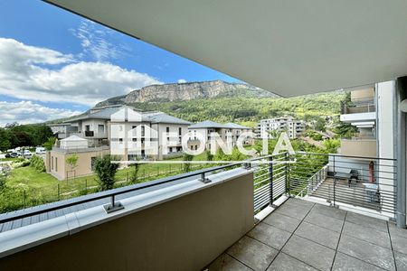 Vue n°2 Appartement 2 pièces T2 F2 à vendre - Bonneville (74130)