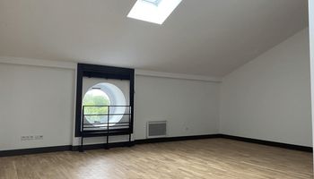 appartement 2 pièces à louer ROCHEFORT 17300 53.7 m²