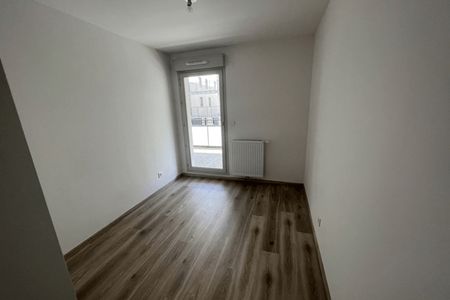 Vue n°3 Appartement 3 pièces T3 F3 à louer - Aix Les Bains (73100)