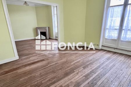 Vue n°3 Appartement 2 pièces T2 F2 à vendre - Poissy (78300)