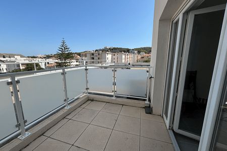 Vue n°3 Studio T1 F1 à louer - La Seyne Sur Mer (83500)