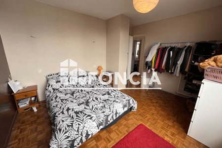 Vue n°3 Appartement 4 pièces à vendre - Rennes (35000) 211 000 €