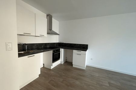 appartement 3 pièces à louer LAVAL 53000 63.2 m²