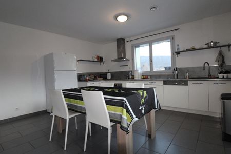 Vue n°2 Appartement 4 pièces T4 F4 à louer - Le Pont De Claix (38800)