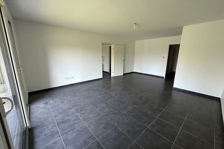 Vue n°2 Appartement 3 pièces T3 F3 à louer - Grenoble (38100)