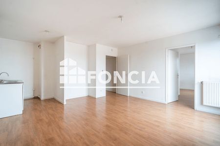 Vue n°3 Appartement 2 pièces à vendre - Bobigny (93000) 160 000 €