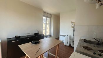 appartement-meuble 1 pièce à louer CHARLEVILLE MEZIERES 08000 29.7 m²