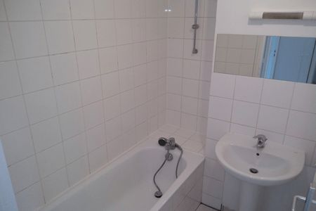 Vue n°3 Appartement 3 pièces T3 F3 à louer - Brest (29200)