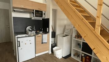 appartement-meuble 2 pièces à louer LA ROCHE SUR YON 85000 31.9 m²