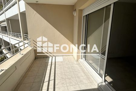 Vue n°3 Appartement 2 pièces T2 F2 à vendre - Marseille 6ᵉ (13006)