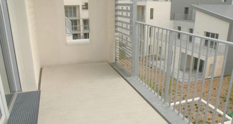 appartement 3 pièces à louer BORDEAUX 33300 61.1 m²