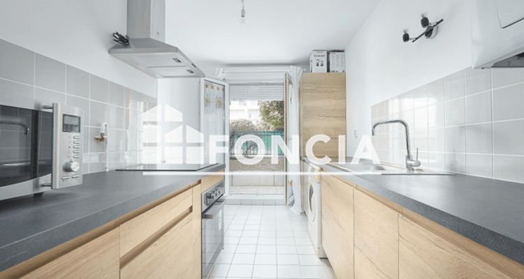 appartement 3 pièces à vendre Viry-Châtillon 91170 62.07 m²