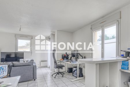 Vue n°3 Appartement 2 pièces T2 F2 à vendre - Eysines (33320)