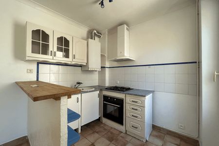 Vue n°3 Appartement 2 pièces T2 F2 à louer - Cavaillon (84300)