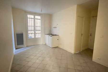 Appartement a louer paris-11e-arrondissement - 2 pièce(s) - 47.2 m2 - Surfyn