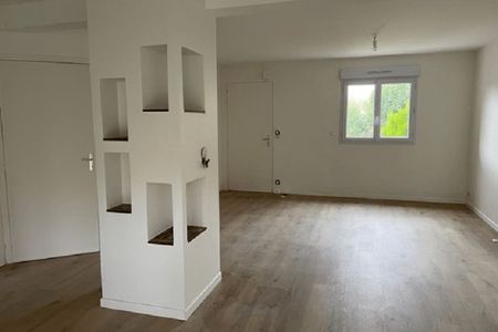 Vue n°2 Maison 4 pièces T4 F4 à louer - Orgeres (35230)