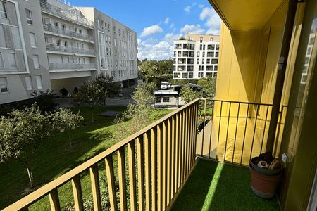 Vue n°3 Appartement 2 pièces T2 F2 à louer - Issy Les Moulineaux (92130)